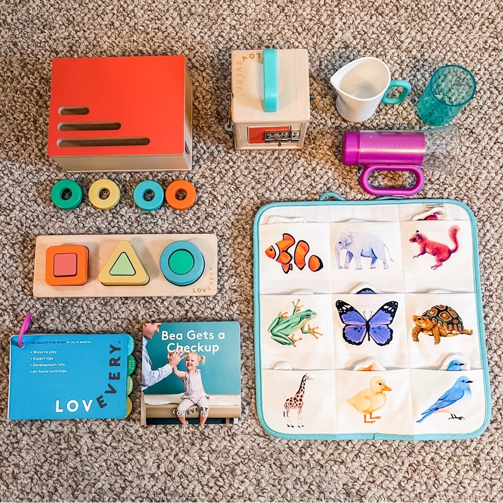 Lovevery The Realist Play Kit (19, 20, 21 Months)